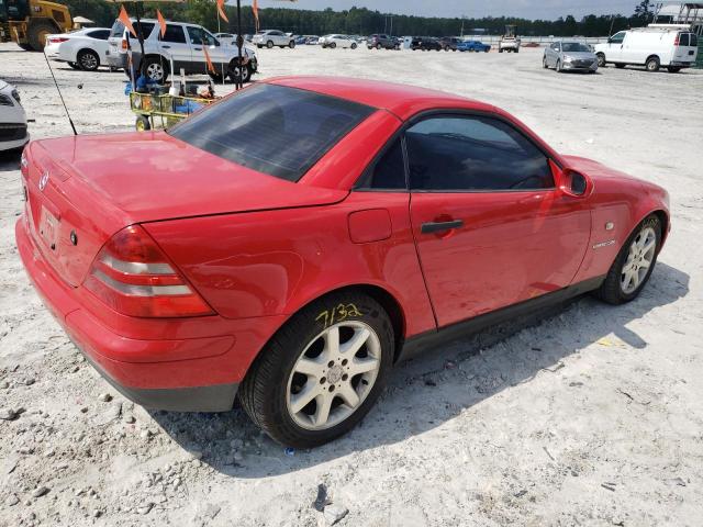 WDBKK47F5YF152867 - 2000 MERCEDES-BENZ SLK 230 KOMPRESSOR RED photo 3