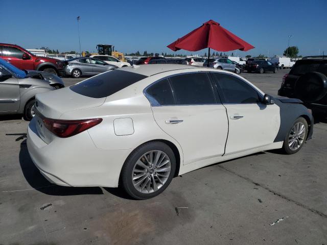 JN1EV7AP6KM512517 - 2019 INFINITI Q50 LUXE WHITE photo 3