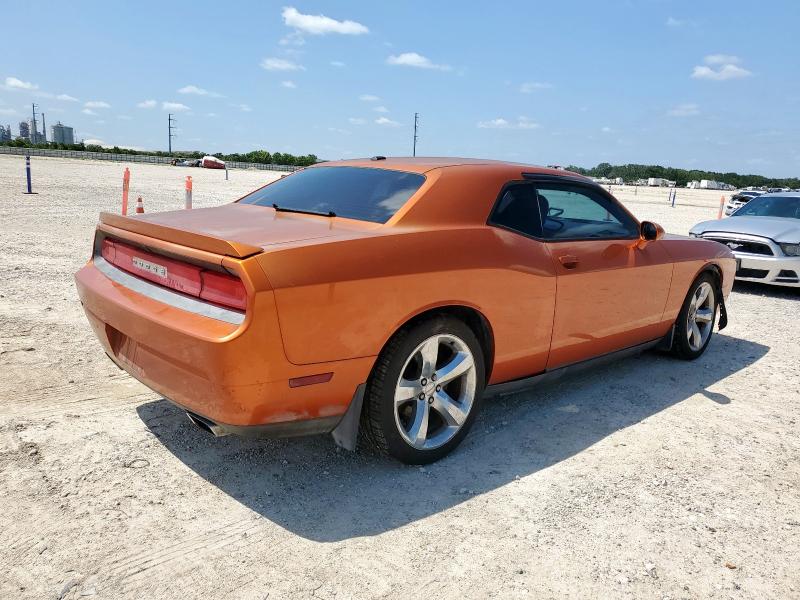 2B3CJ5DTXBH589991 - 2011 DODGE CHALLENGER R/T ORANGE photo 3