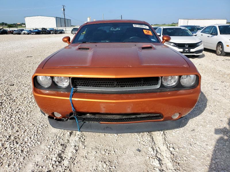 2B3CJ5DTXBH589991 - 2011 DODGE CHALLENGER R/T ORANGE photo 5
