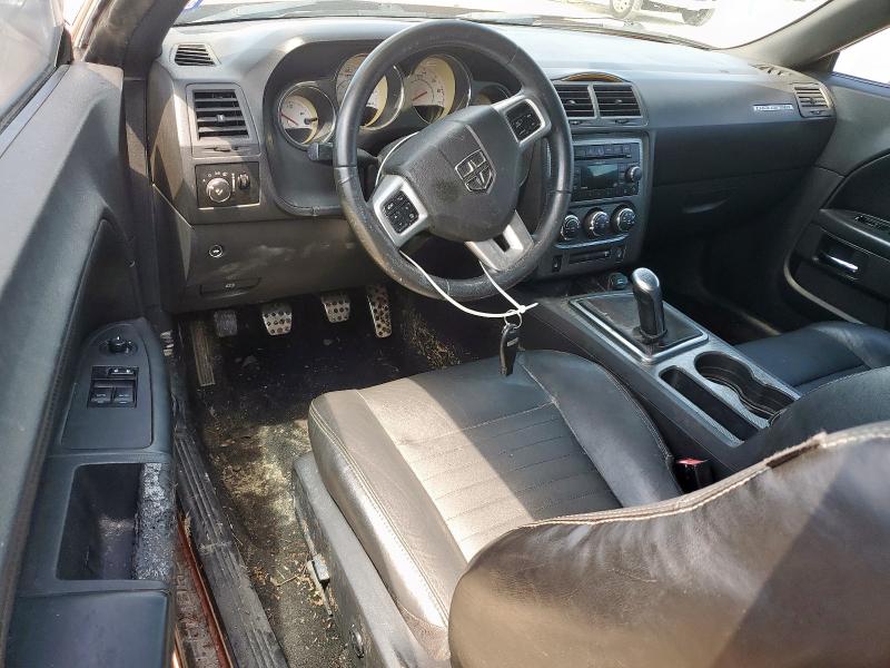 2B3CJ5DTXBH589991 - 2011 DODGE CHALLENGER R/T ORANGE photo 8