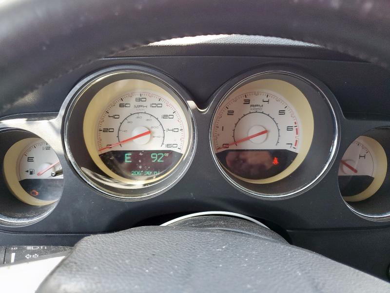 2B3CJ5DTXBH589991 - 2011 DODGE CHALLENGER R/T ORANGE photo 9