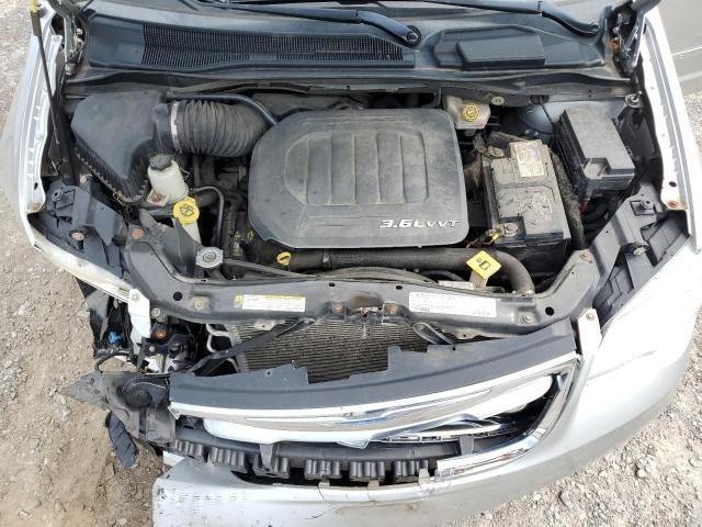 2C4RC1CG8CR175989 - 2012 CHRYSLER TOWN & COU TOURING L SILVER photo 12