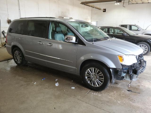 2C4RC1CG7DR745465 - 2013 CHRYSLER TOWN & COU TOURING L SILVER photo 4