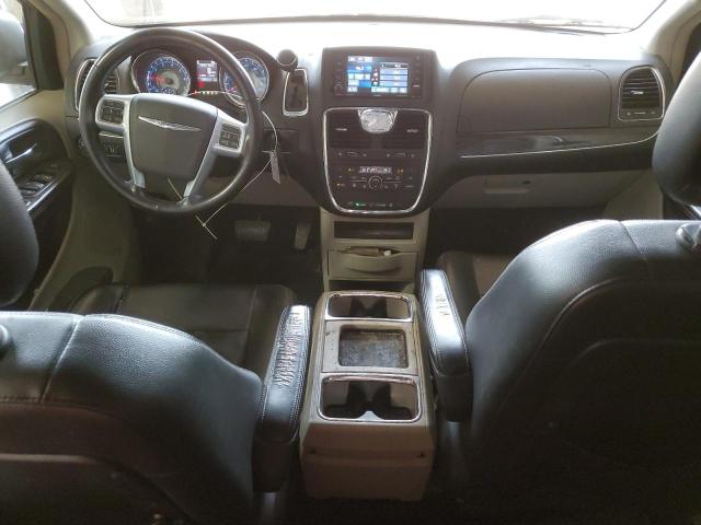 2C4RC1CG7DR745465 - 2013 CHRYSLER TOWN & COU TOURING L SILVER photo 8