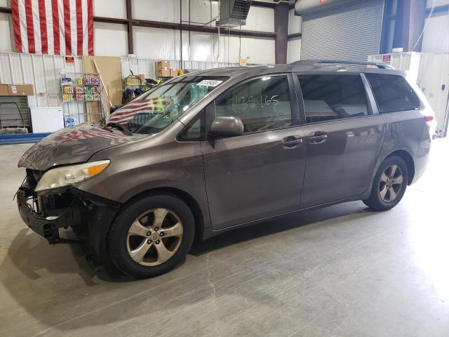 2011 TOYOTA SIENNA LE, 