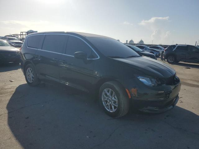 2C4RC1CG7PR535856 - 2023 CHRYSLER VOYAGER LX შავი ფოტო 4