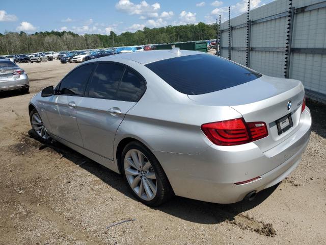 WBAFR7C54BC800623 - 2011 BMW 535 I SILVER photo 2