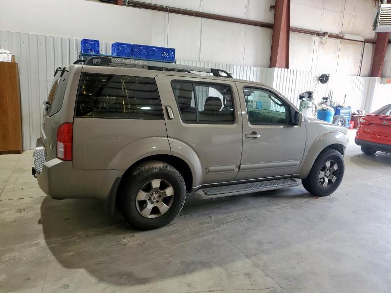 5N1AR18U45C705005 - 2005 NISSAN PATHFINDER LE TAN photo 3