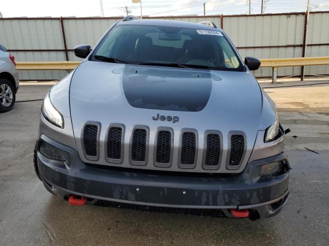 1C4PJMBB1HW562113 - 2017 JEEP CHEROKEE TRAILHAWK GRAY photo 5