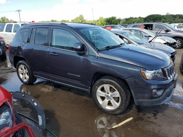 1C4NJDEB8FD218726 - 2015 JEEP COMPASS LATITUDE GRAY photo 4