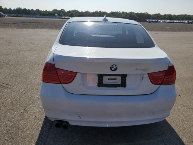 WBAPK5C57BA654484 - 2011 BMW 328 XI SULEV WHITE photo 6