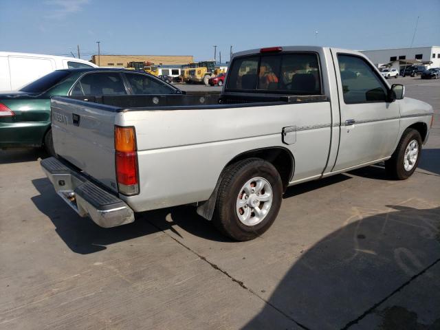 1N6SD11S5TC363042 - 1996 NISSAN TRUCK BASE SILVER photo 3