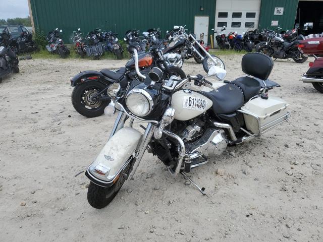 1HD1FHW103Y715852 - 2003 HARLEY-DAVIDSON FLHPI WHITE photo 2