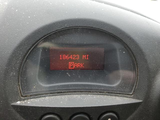 2G2WP522351145180 - 2005 PONTIAC GRAND PRIX 银色 照片 9