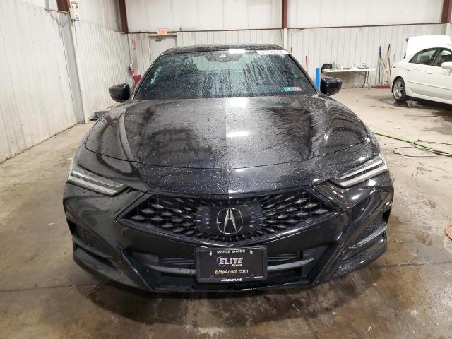 19UUB5F55NA003877 - 2022 ACURA TLX TECH A BLACK photo 5