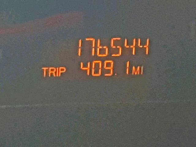 1G8AJ52F74Z164731 - 2004 SATURN ION LEVEL 2  photo 8