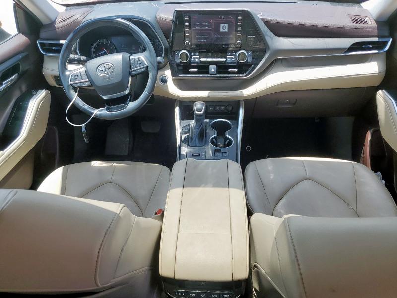 5TDGZRAH7MS042388 - 2021 TOYOTA HIGHLANDER XLE Czerwony zdjęcie 8