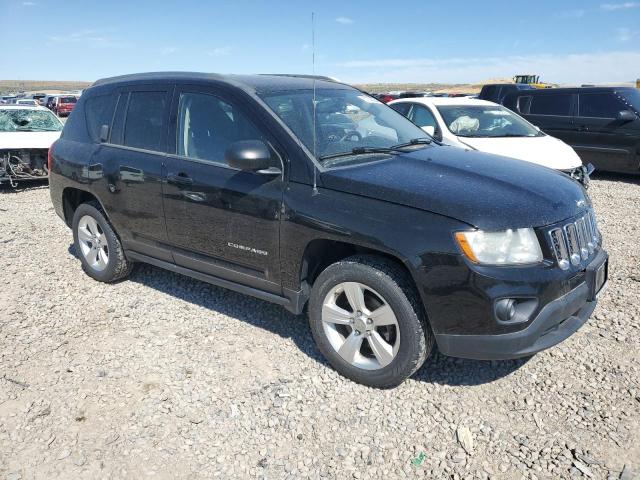 1C4NJCEB5DD250475 - 2013 JEEP COMPASS LATITUDE BLACK photo 4