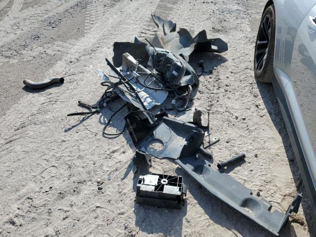 2G1FL1EP3E9801122 - 2014 CHEVROLET CAMARO ZL1 银色 照片 12