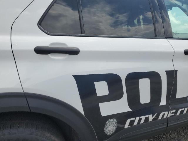 1FM5K8AB1NGA09220 - 2022 FORD EXPLORER POLICE INTERCEPTOR WHITE photo 11