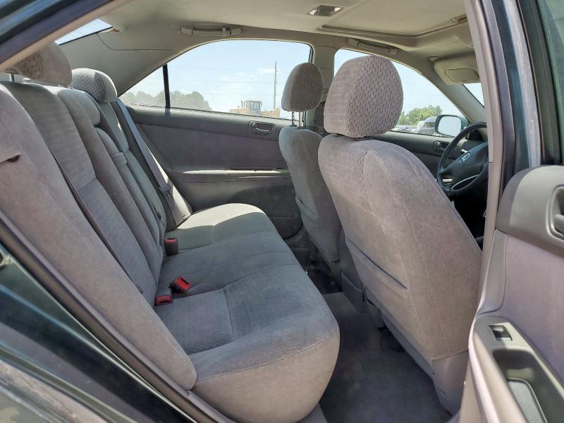 4T1BE32K02U509667 - 2002 TOYOTA CAMRY LE GREEN photo 10