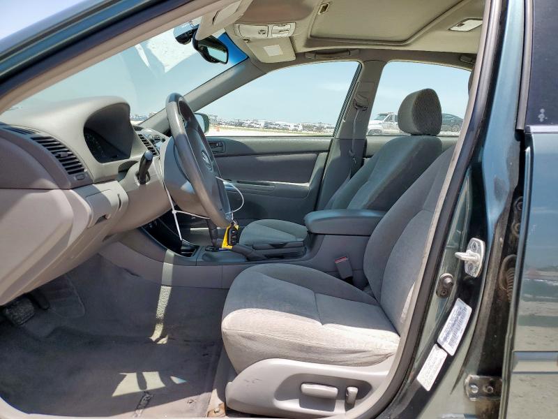 4T1BE32K02U509667 - 2002 TOYOTA CAMRY LE GREEN photo 7