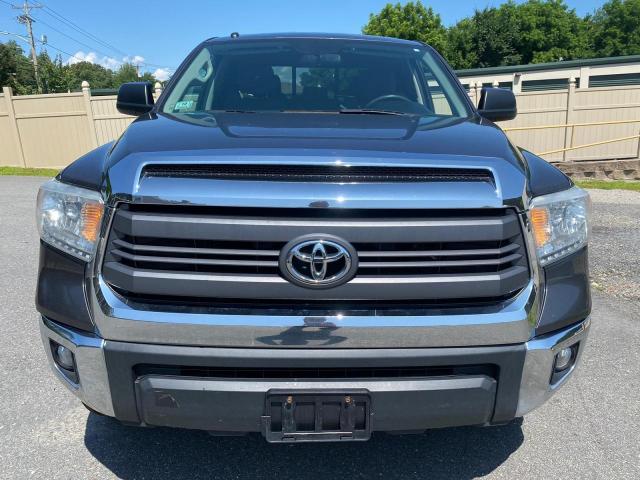 5TFUM5F15EX051981 - 2014 TOYOTA TUNDRA DOUBLE CAB SR/SR5 GRAY photo 5