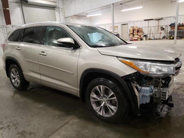 5TDJKRFH0FS214458 - 2015 TOYOTA HIGHLANDER XLE GOLD photo 4