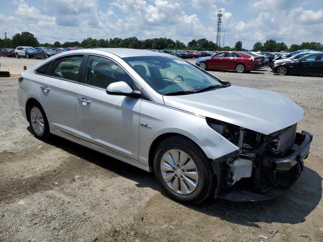 KMHE24L10GA033124 - 2016 HYUNDAI SONATA HYBRID SILVER photo 4