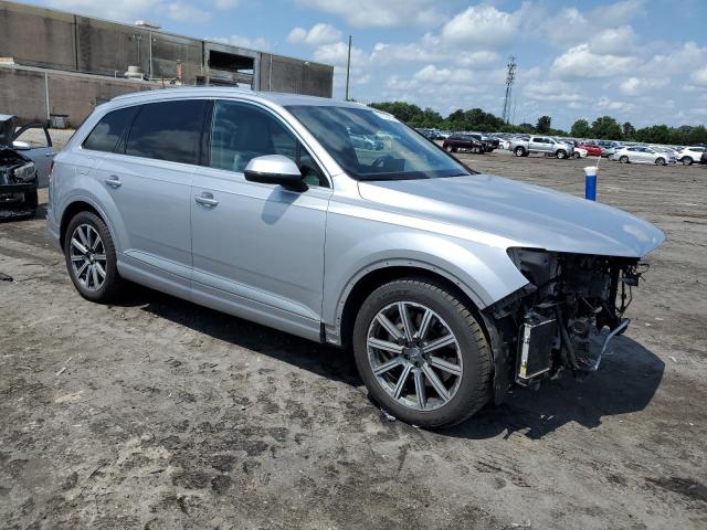 WA1VAAF72HD056498 - 2017 AUDI Q7 PRESTIGE 银色 照片 4