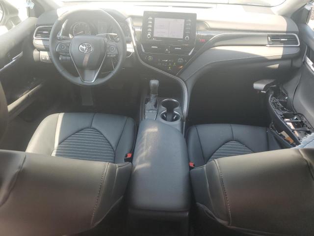 4T1G11AK7PU127957 - 2023 TOYOTA CAMRY SE NIGHT SHADE WHITE photo 8