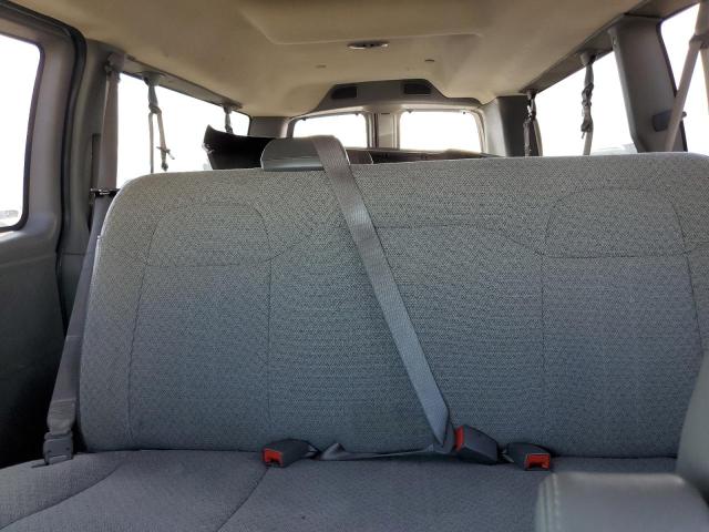 1GAZGPFP5K1279189 - 2019 CHEVROLET EXPRESS G3 LT WHITE photo 10