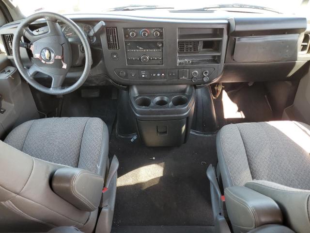 1GAZGPFP5K1279189 - 2019 CHEVROLET EXPRESS G3 LT WHITE photo 8