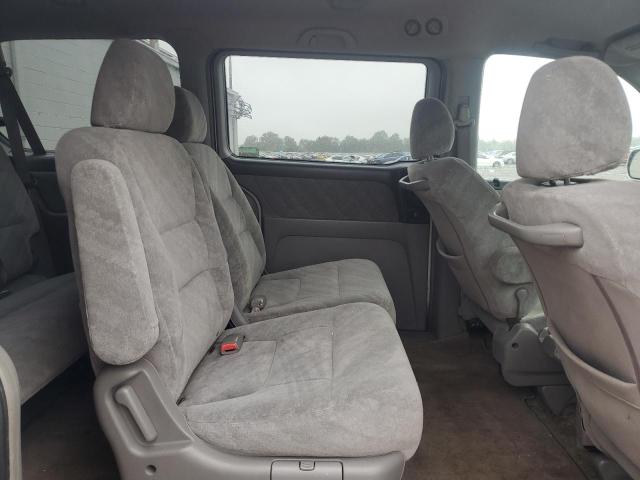 5FNRL18644B000961 - 2004 HONDA ODYSSEY EX Argent photo 11