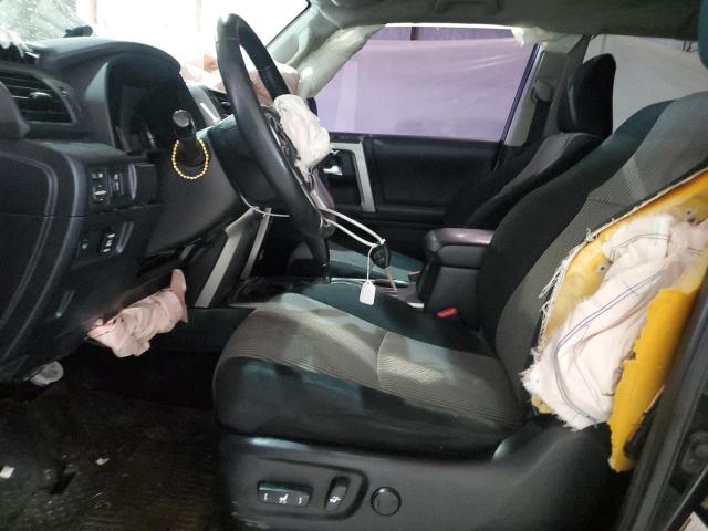 JTEZU5JR0J5186743 - 2018 TOYOTA 4RUNNER SR5 أسود صورة 7