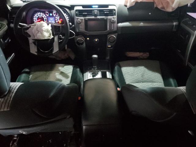 JTEZU5JR0J5186743 - 2018 TOYOTA 4RUNNER SR5 أسود صورة 8