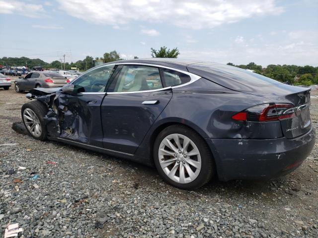 5YJSA1E21JF273862 - 2018 TESLA MODEL S Մոխրագույն լուսանկար 2