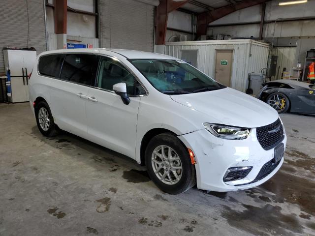 2C4RC1BG3PR529005 - 2023 CHRYSLER PACIFICA TOURING L WHITE photo 4