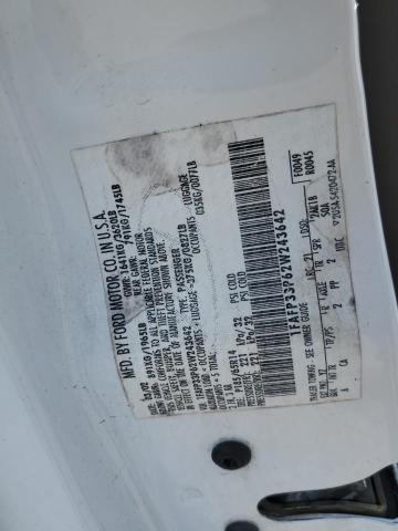 1FAFP33P62W243642 - 2002 FORD FOCUS LX WHITE photo 13