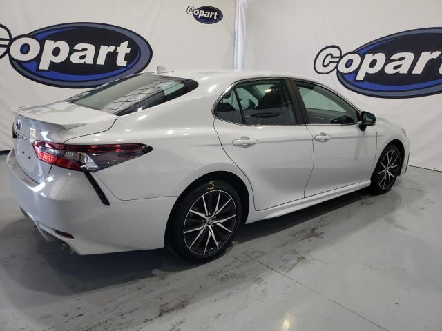 4T1G11AK6PU150162 - 2023 TOYOTA CAMRY SE NIGHT SHADE WHITE photo 3