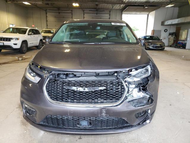 2C4RC1BG0PR585905 - 2023 CHRYSLER PACIFICA TOURING L CHARCOAL photo 5
