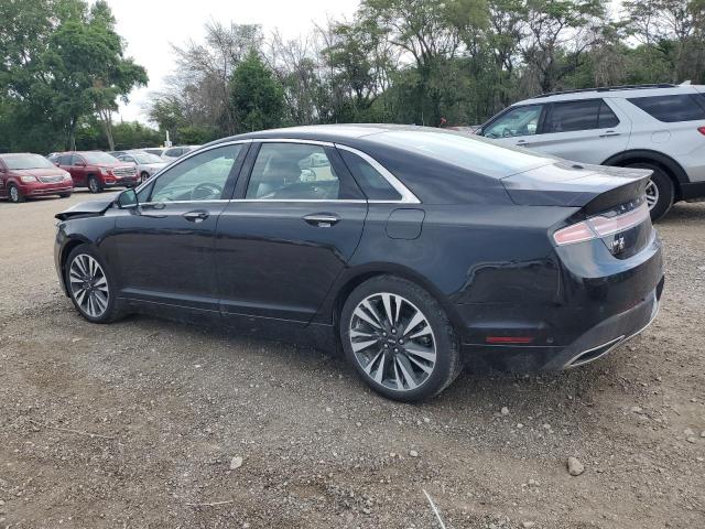 3LN6L5F98KR607881 - 2019 LINCOLN MKZ RESERVE II BLACK photo 2