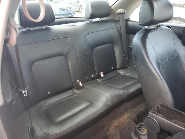 3VWPG3AG0AM008828 - 2010 VOLKSWAGEN NEW BEETLE Weiß Foto 10