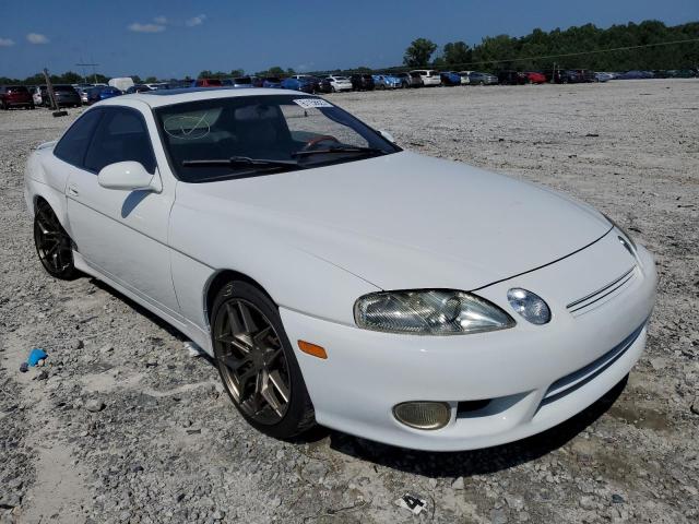 JT8CH32Y7W1001707 - 1998 LEXUS SC 400 WHITE photo 4