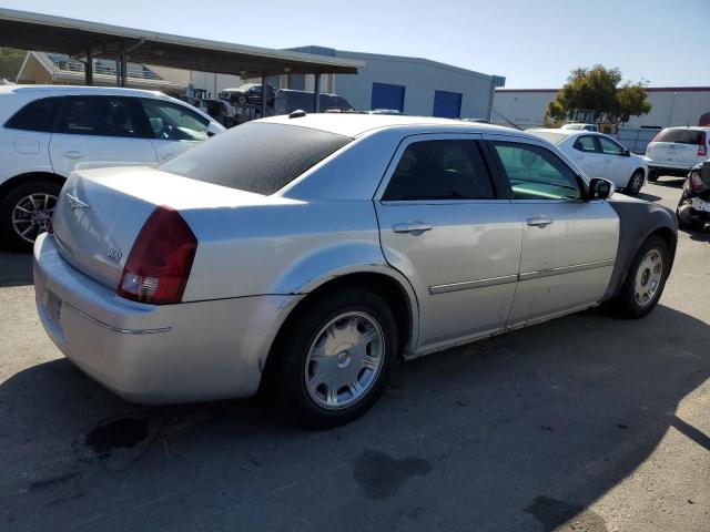 2C3KA53G16H204858 - 2006 CHRYSLER 300 TOURING SILVER photo 3