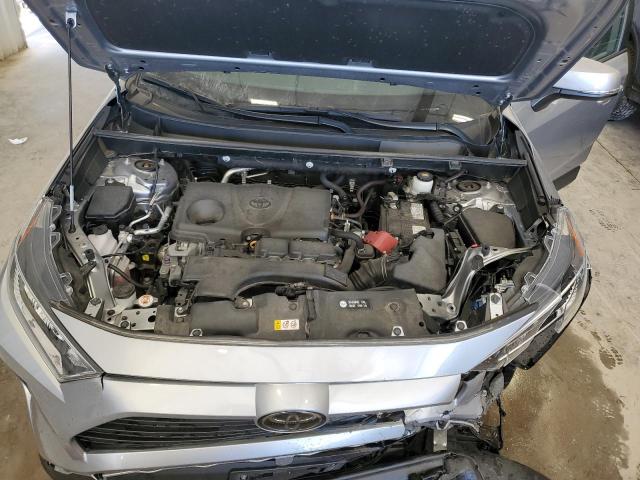 2T3P1RFV5LC130022 - 2020 TOYOTA RAV4 XLE SILVER photo 12