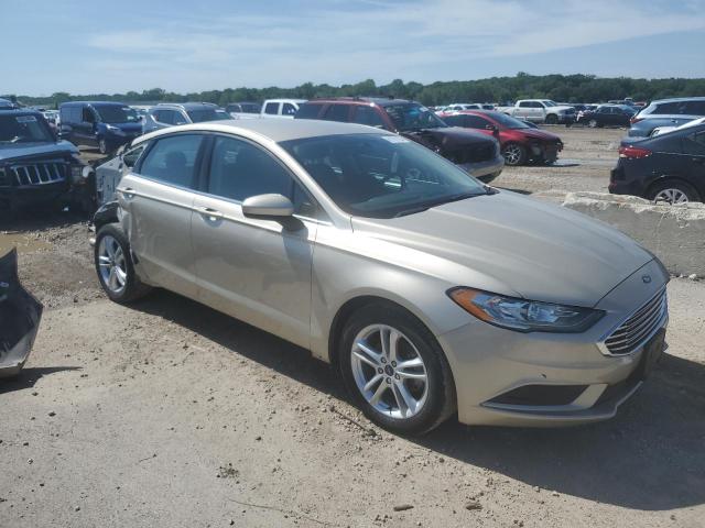 3FA6P0H71JR198179 - 2018 FORD FUSION SE GOLD photo 4