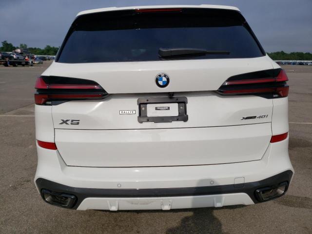 5UX23EU09R9S14886 - 2024 BMW X5 XDRIVE40I WHITE photo 6