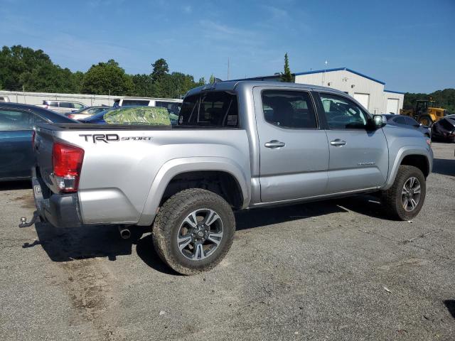5TFAZ5CN4HX023461 - 2017 TOYOTA TACOMA DOUBLE CAB SILVER photo 3